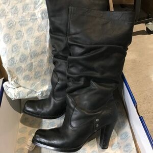 Harley-Davidson Genuine Leather Ruched Heeled Knee High Boots Women's Size 6.5